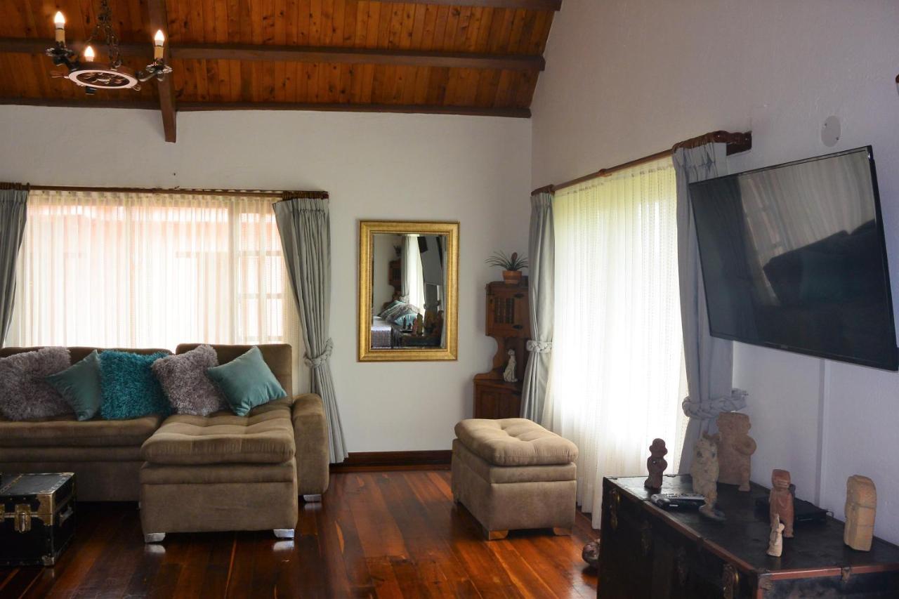 Bed and Breakfast Hacienda El Pinar Del Viento à Villa de Leyva Extérieur photo